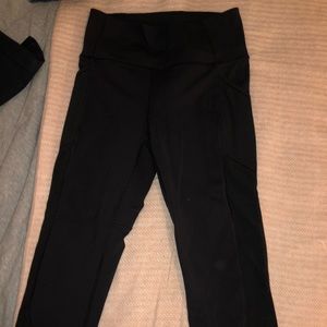 LuluLemon Cropped Legging